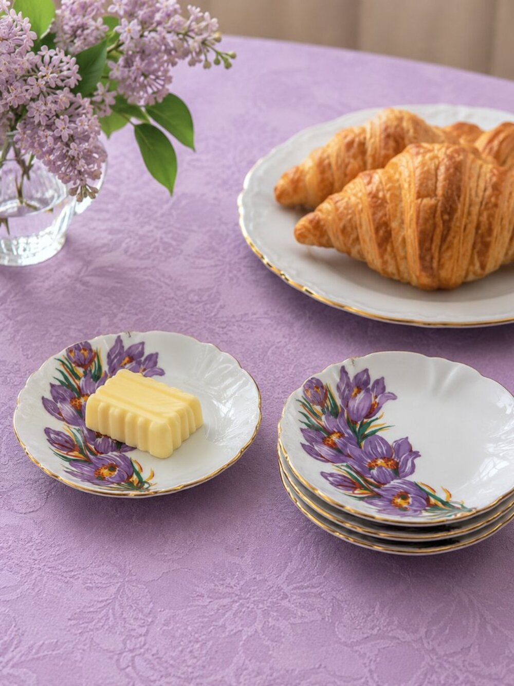 Set of 4 Butter Pats - Royal Windsor Bone China -‎ Prairie Crocus
